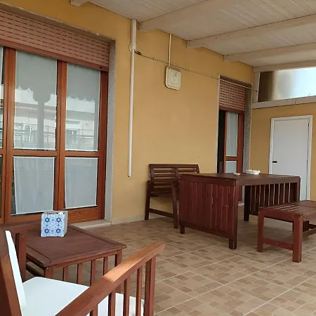 Il Piccolo Attico In Centro Apartment *